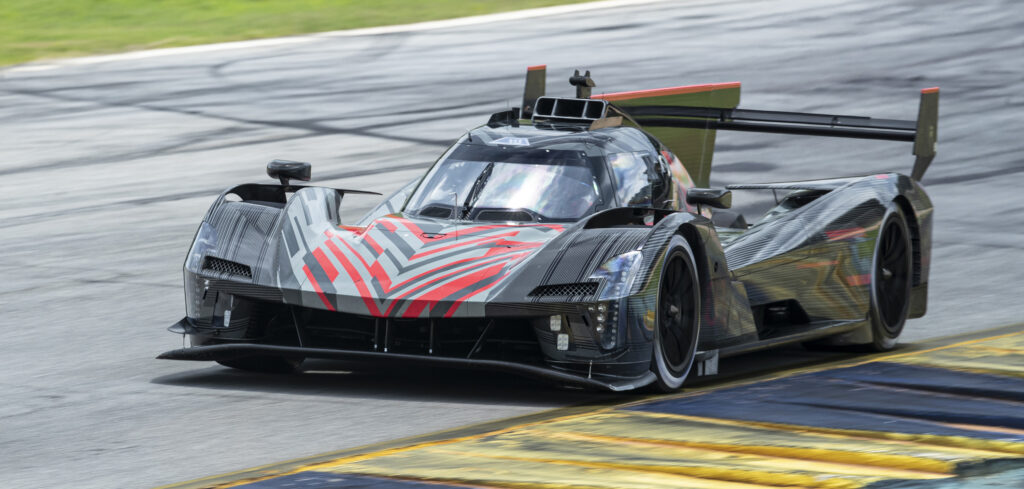 IMSA takes North American sports cars into hybrid era